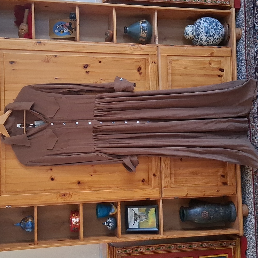 Oyrosy NWT Brown Long Sleeve Maxi Button Down Flowy Shirt Dress Size Small